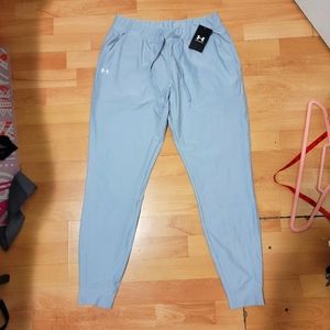Under Armour NWT jogger sz medium